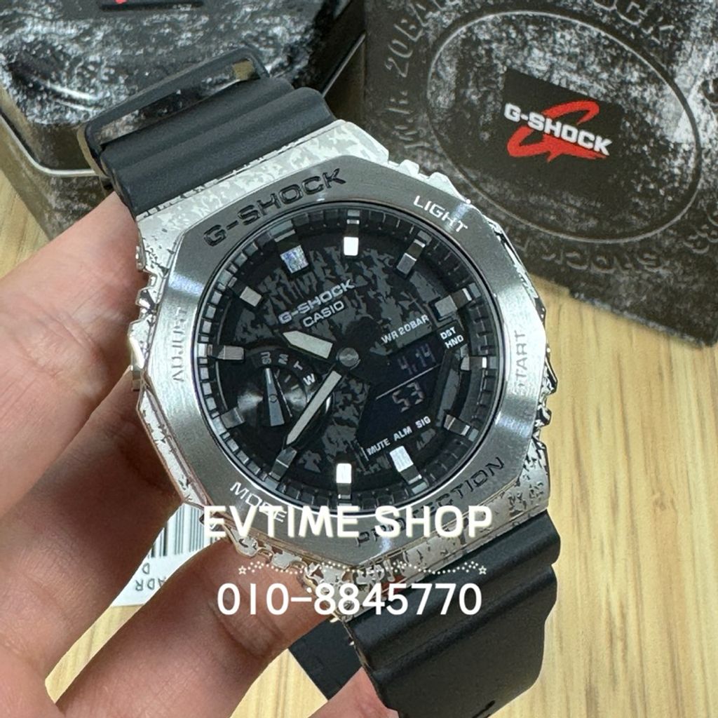 my-11134207-7r98w-lvngl6nj573173