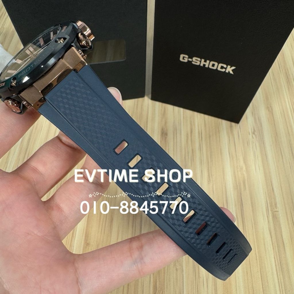 my-11134207-7r990-luwb7pt3a5pv82