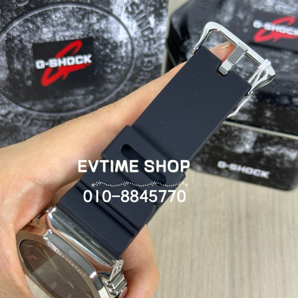 my-11134207-7rase-m1uxcr2aqbs7e8