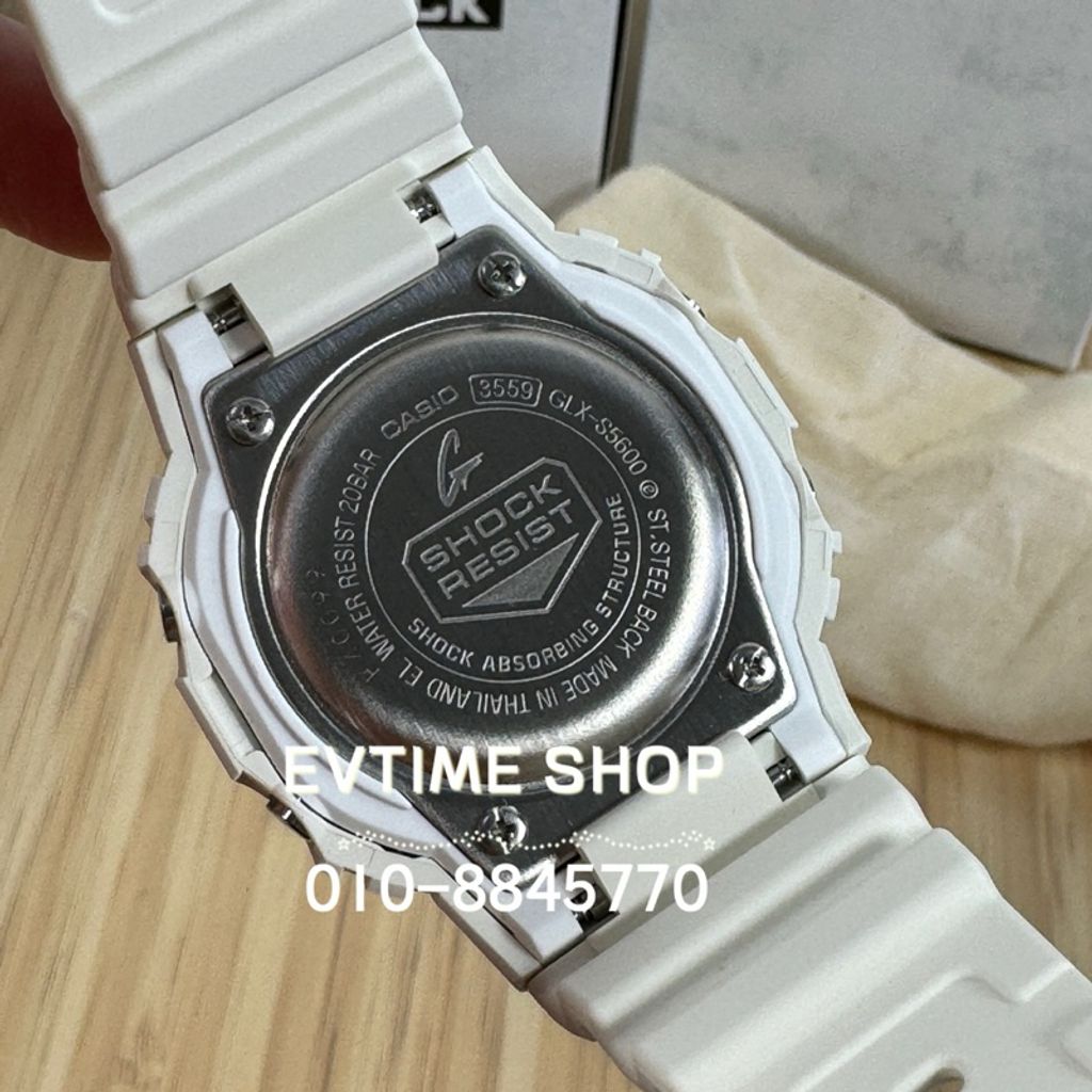 my-11134207-7r990-ly1ugoqxjskw7d