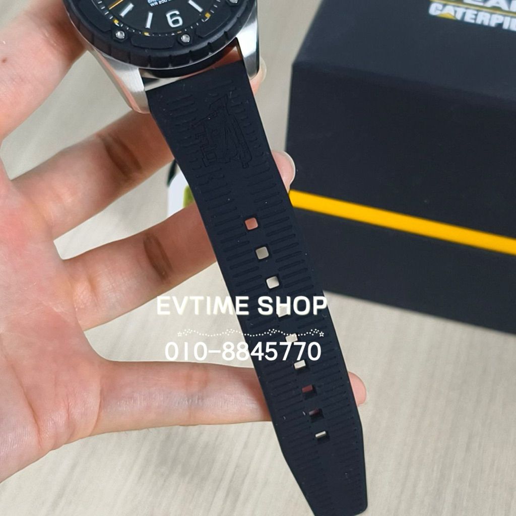 my-11134207-820lg-mgi1fn1v6m1667