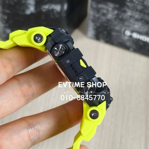my-11134207-7rask-mb89hrxflszv18