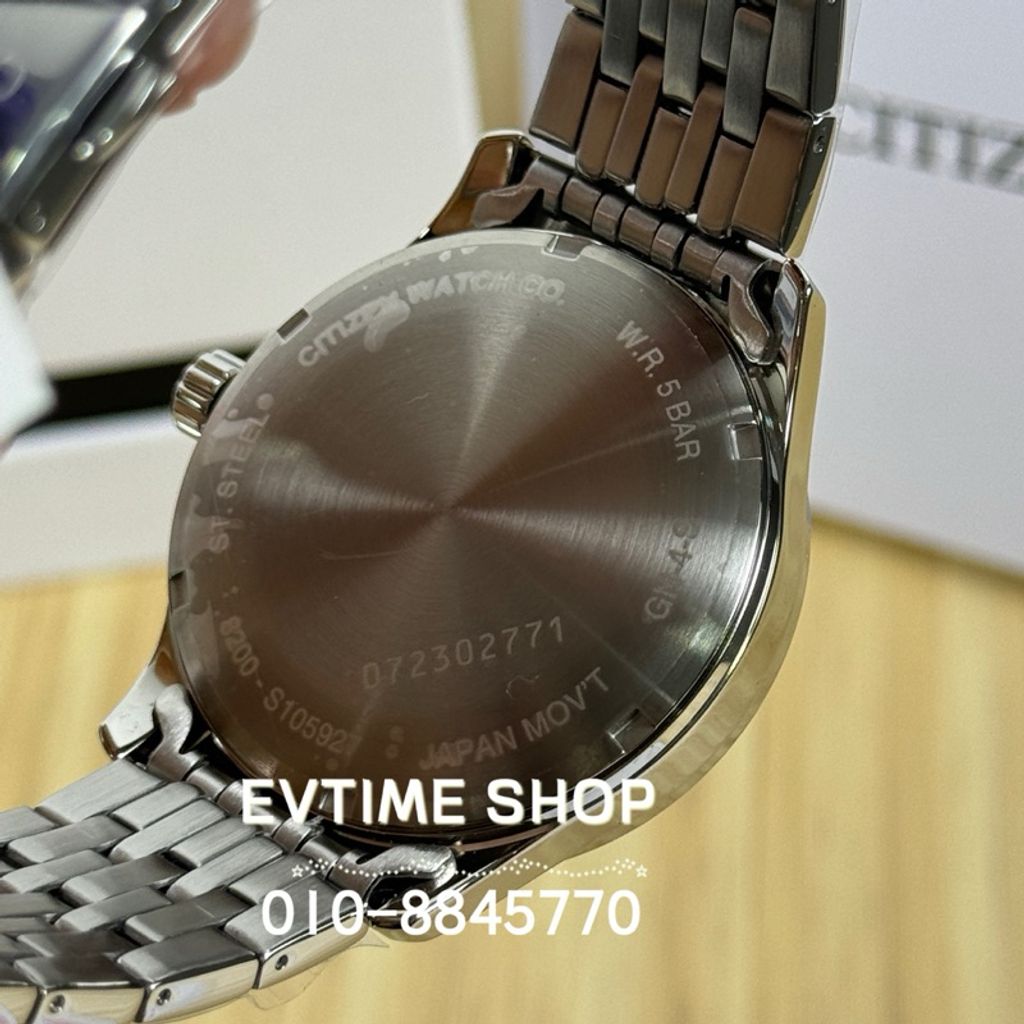 my-11134207-7r98x-lyvwdb06h9pla9