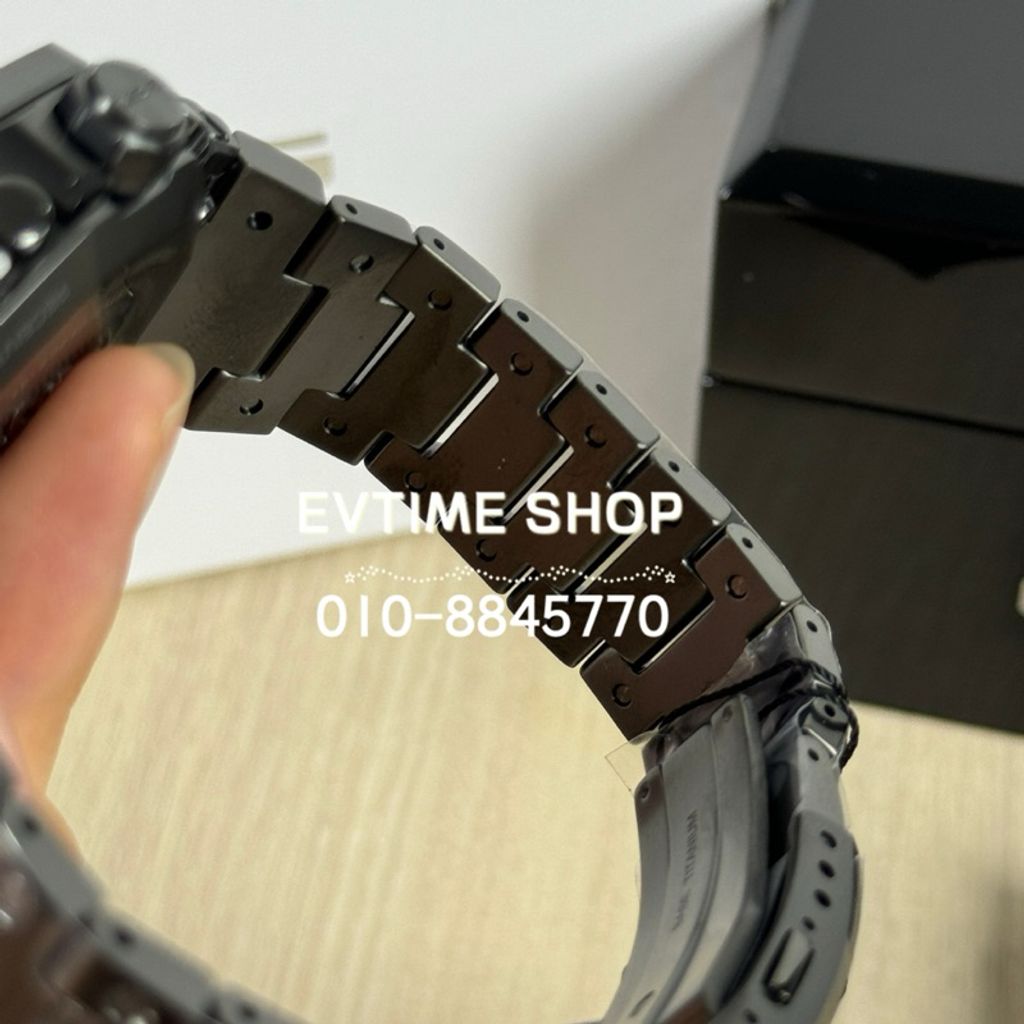 my-11134207-7rasb-m1noic8qwphm5f