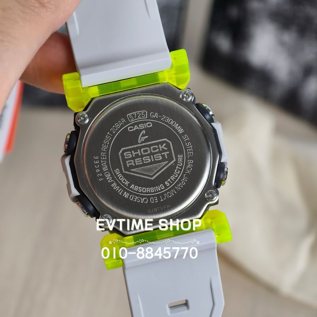 my-11134207-7rasm-mdl57fn2zmfc19