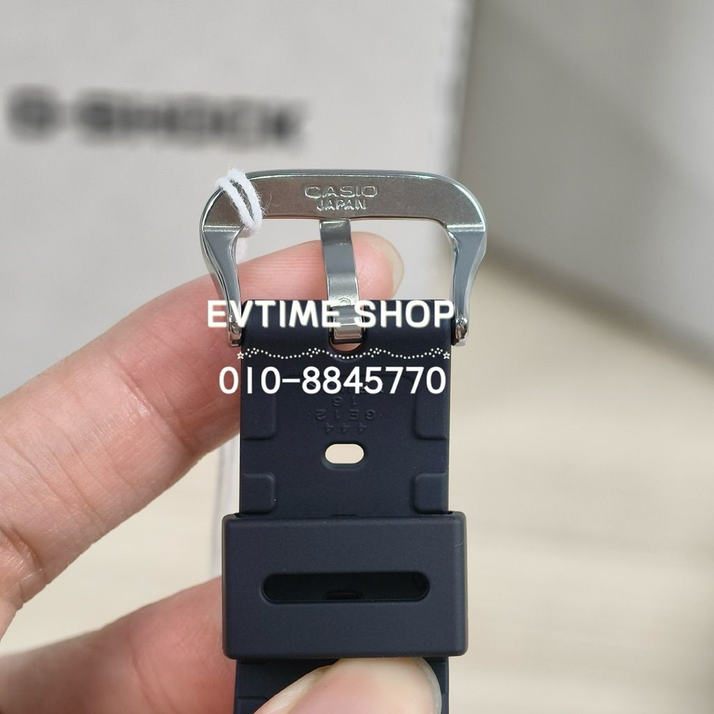 my-11134207-820lc-mk4z9nkn03cze1