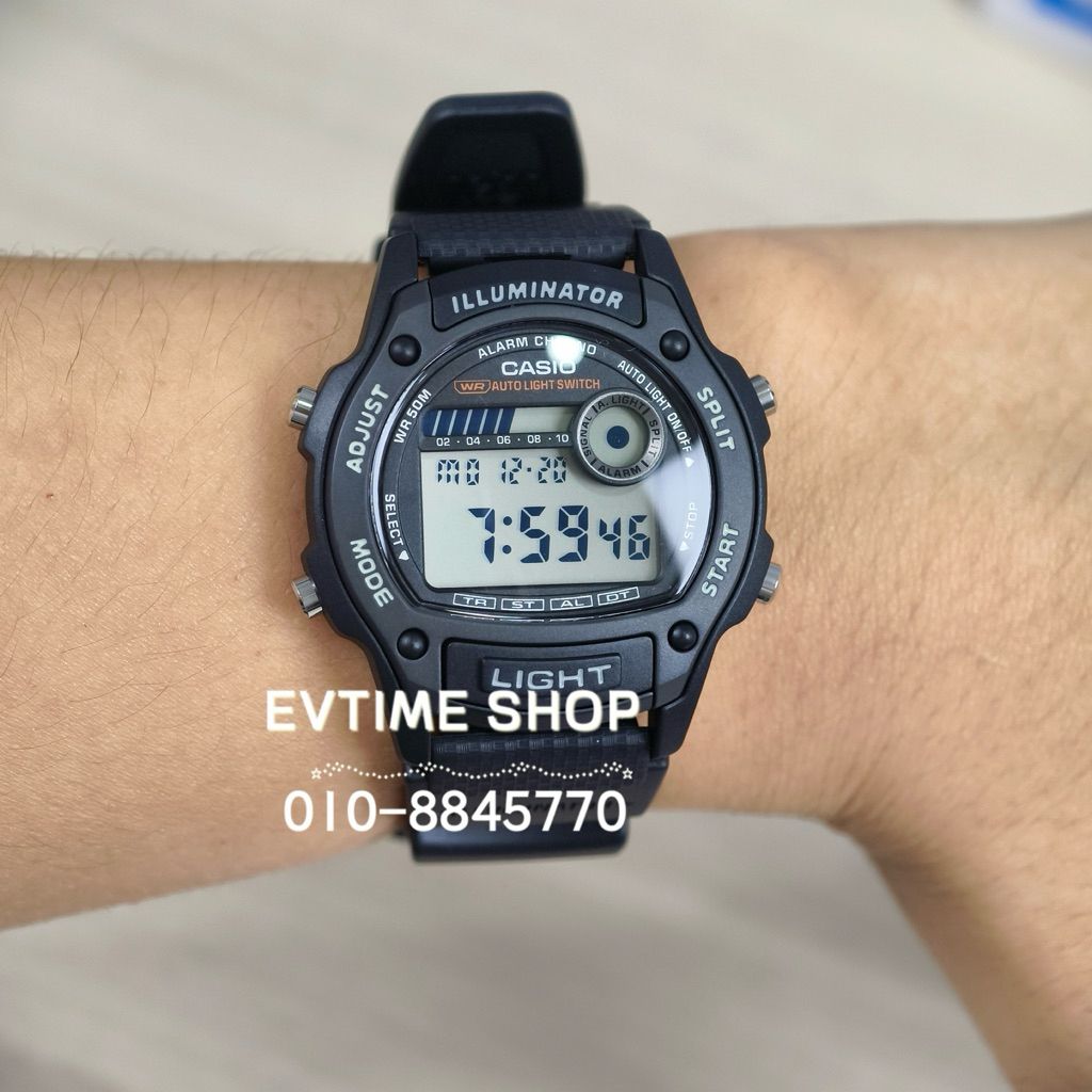 my-11134207-820lc-move1fngmhvm82