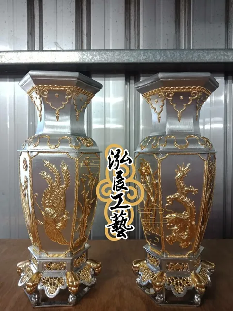 M07247311漆線花瓶 (1).jpg