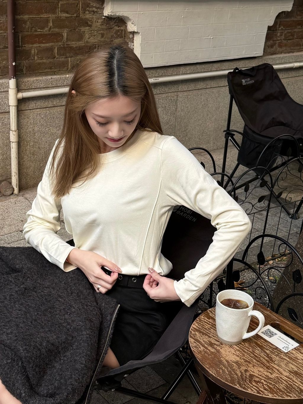 8EBEA811-8A30-4BFD-942C-6CE9CF6856DE