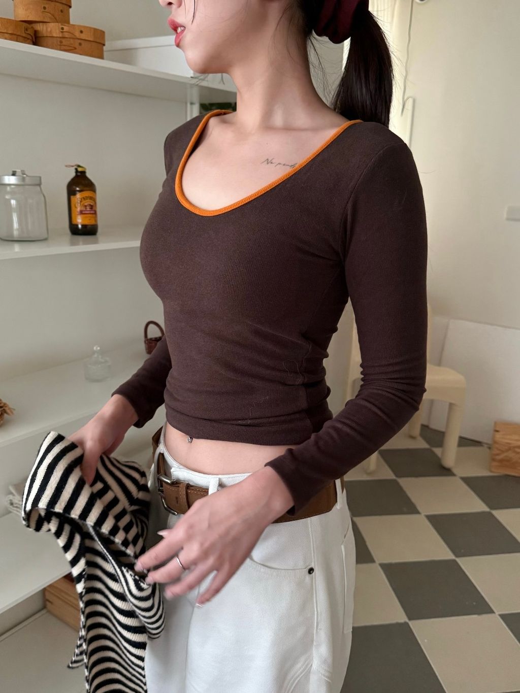 B9CC6553-557F-4621-85B3-183B6717E8B7