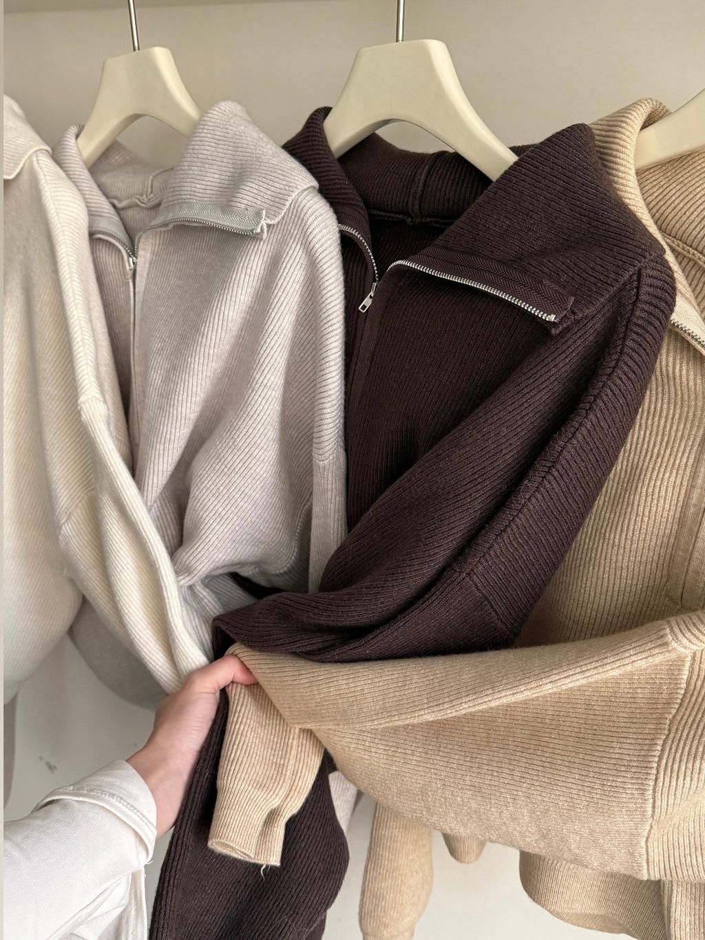 B2FB05F2-4AC5-4DBD-B015-BE8FE4D2F48A