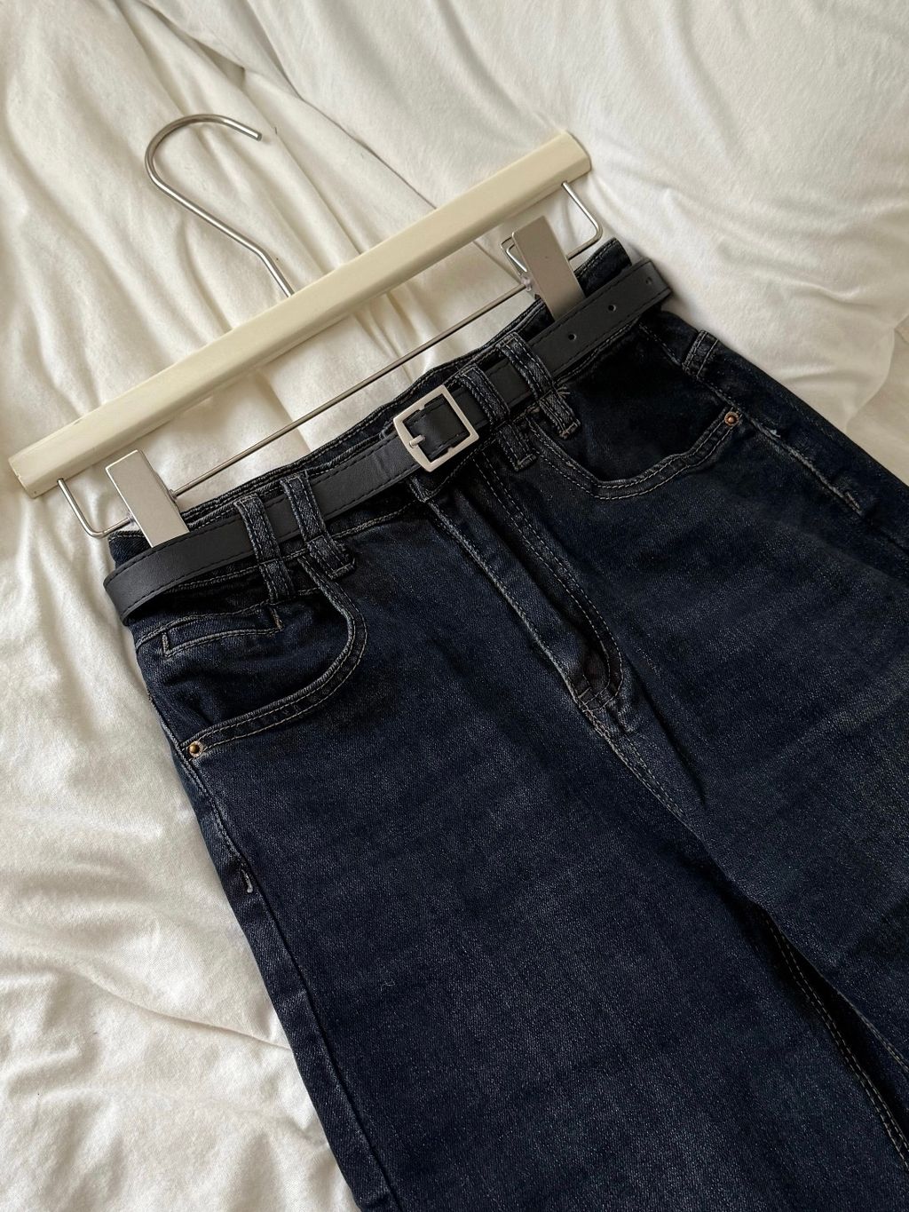 E90F84BD-CEC5-4617-B998-1722CC8D480F