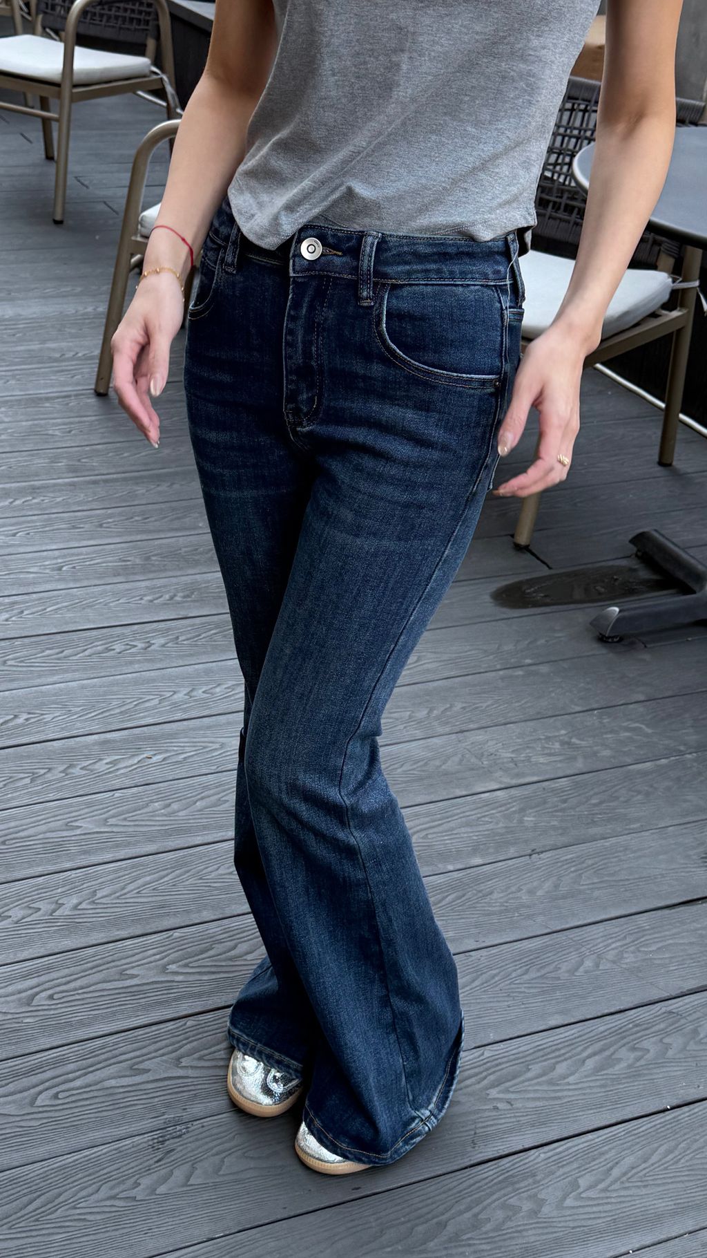 46E90E47-8302-4221-8A85-5B50763BB5AD