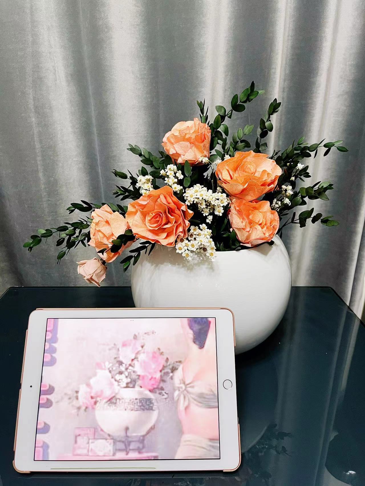 安妮薔薇VS明星花露水