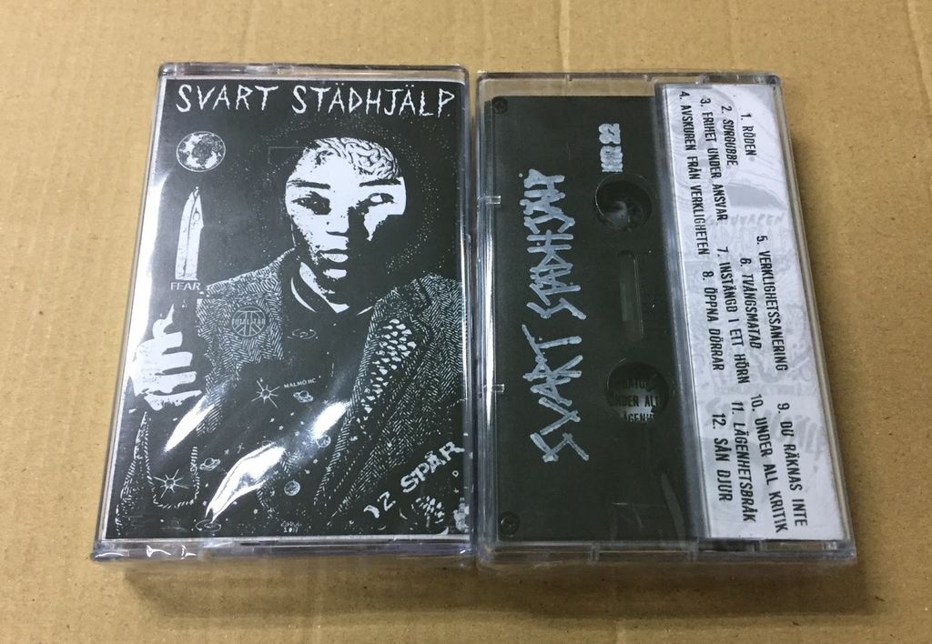 svart-stadhjalp-cassette-tape