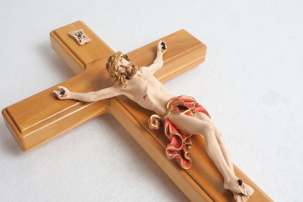 Crucifix 035(b).JPG