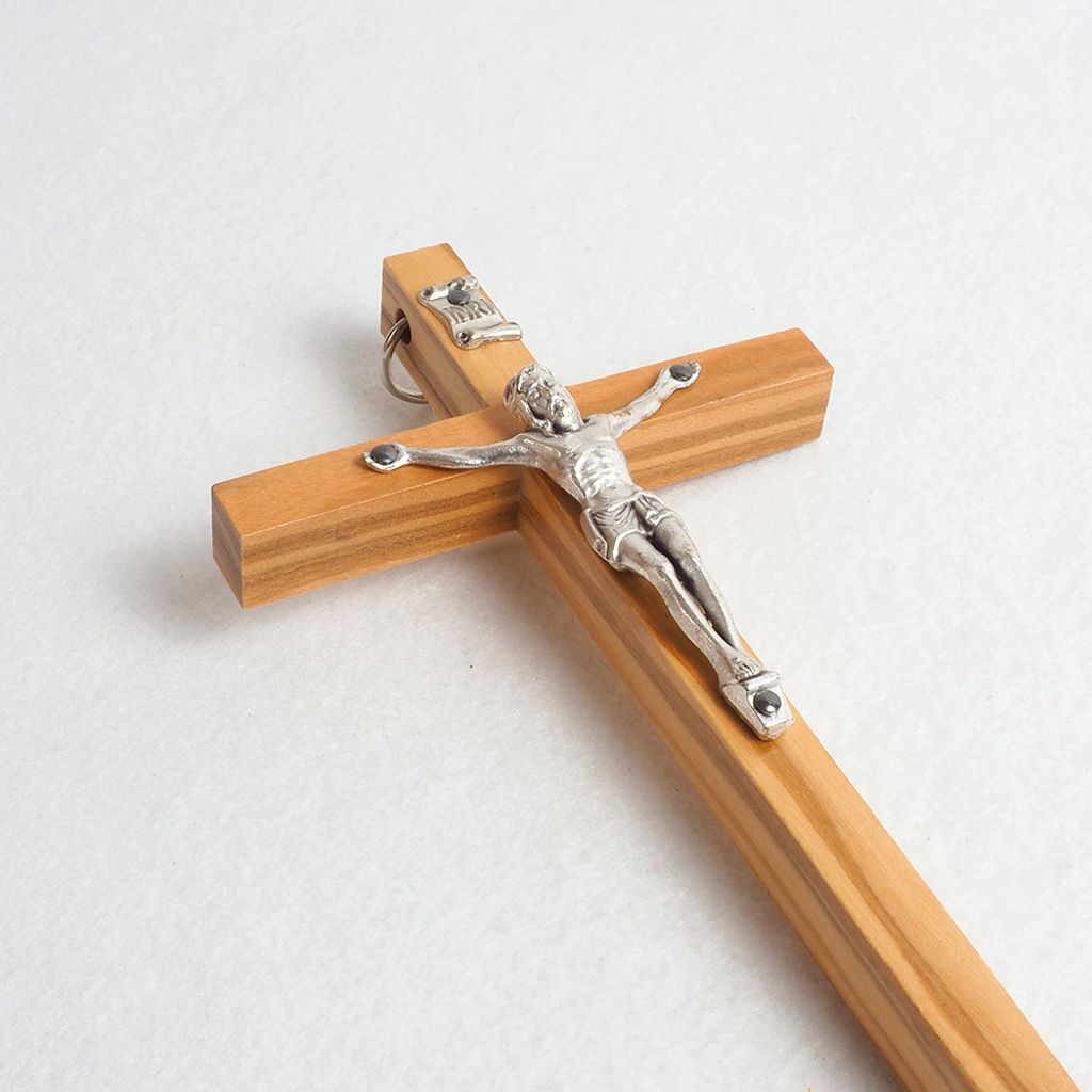 Crucifix 032(b).JPG