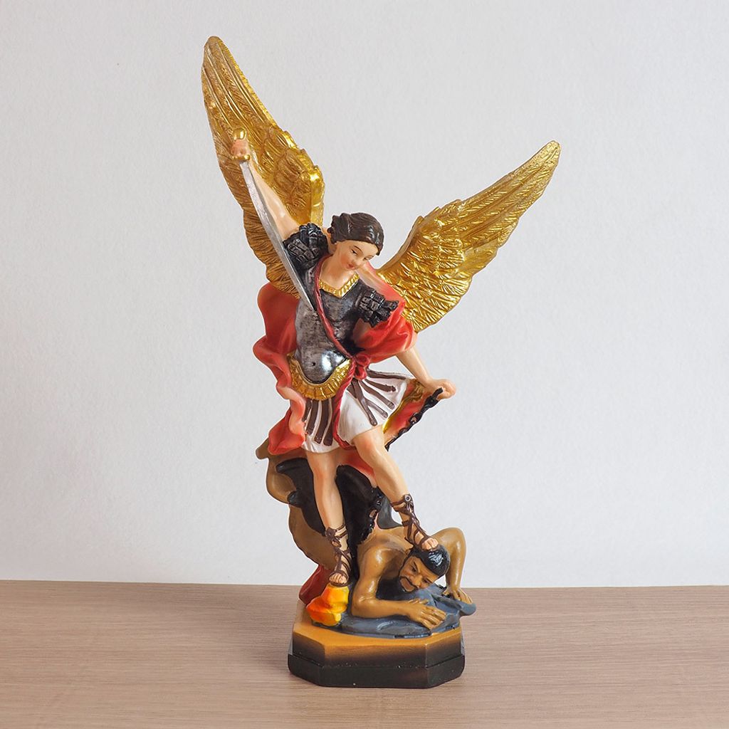 Statue 018 (a).JPG