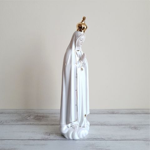 Blessed Mary 027 (b).jpg