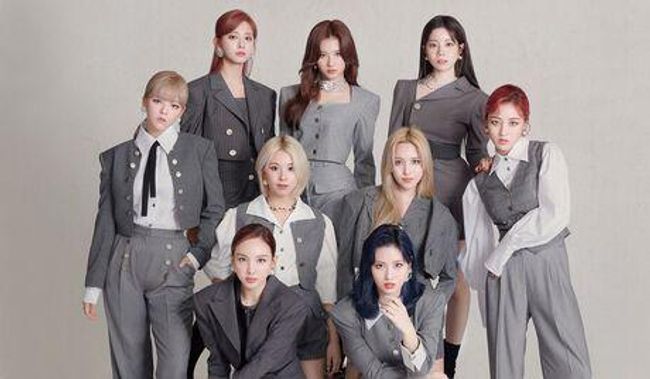 HallyuGrab PH | GROUPS - TWICE