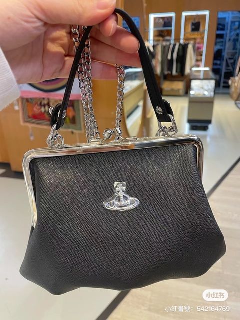 image_9C7AA0C8-423B-4E07-B937-9CB8518B5A7C_1765291732