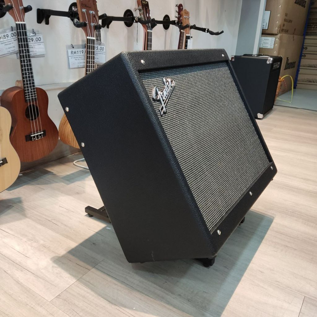 FENDER Mustang GTX100 Modelling Amps Guitar Combo Amplifier 100watts