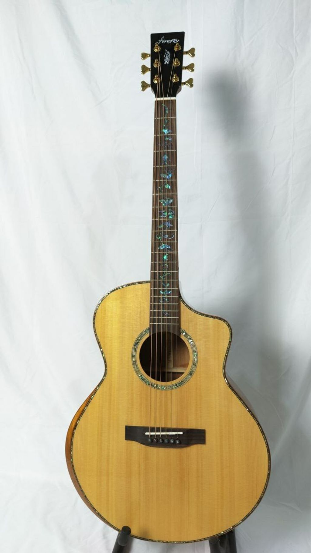 Firefly GA01 Solid Spruce Top 41 inch Acoustic Guitar with Beveled Arm