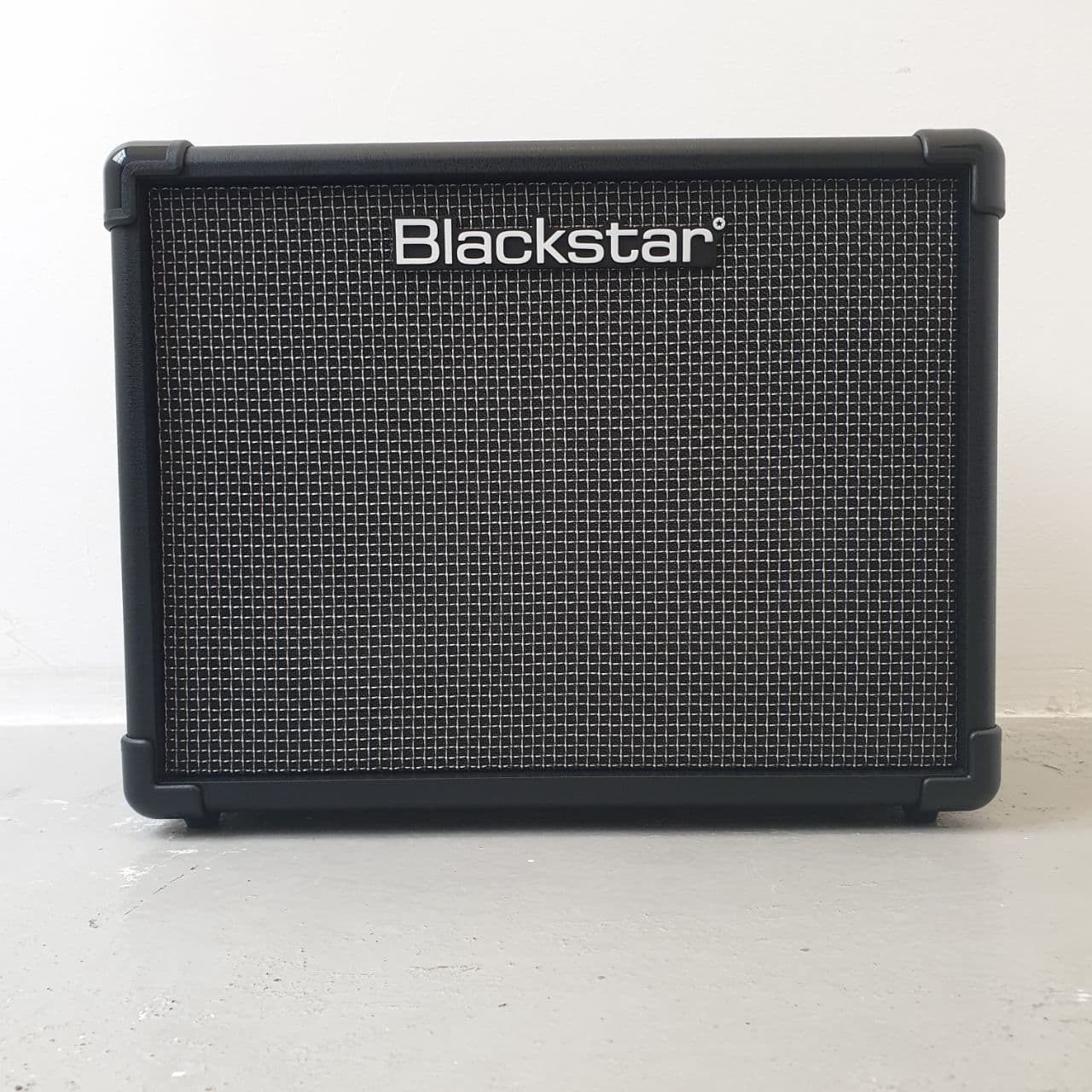 Blackstar id core 20 v3 outlet