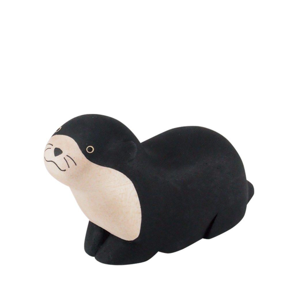Black Otter-1.png
