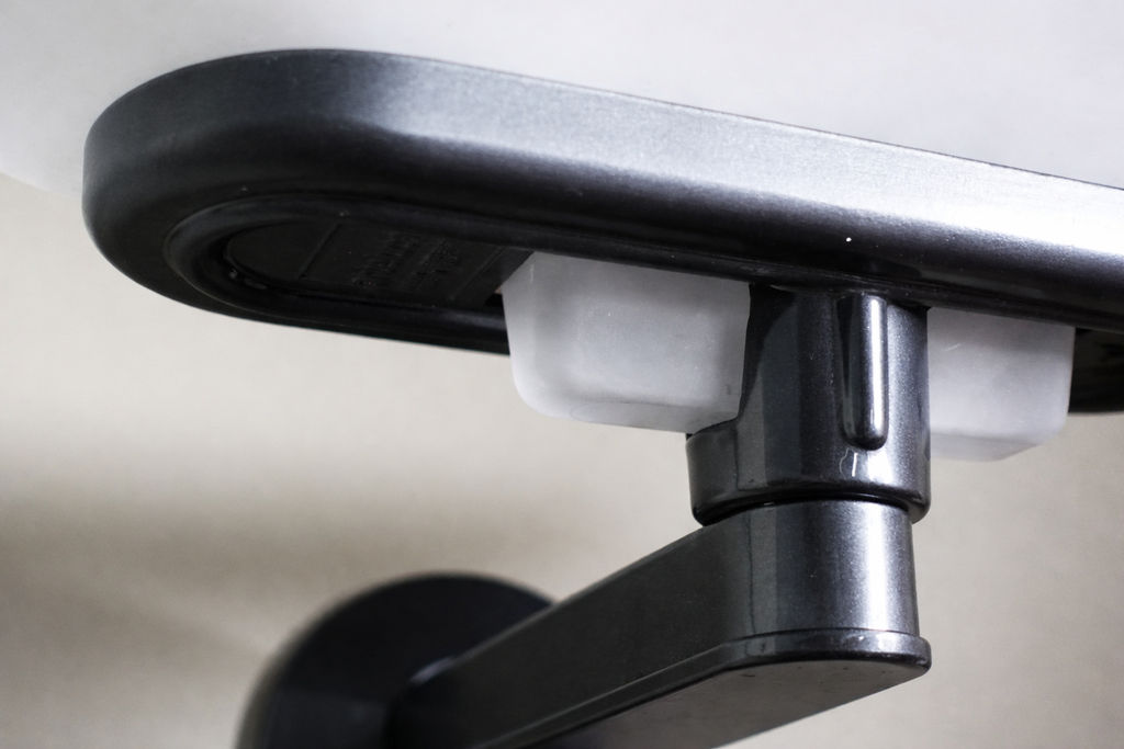 2FA089C2-608E-4FE8-9F55-17D0C00D0EAC