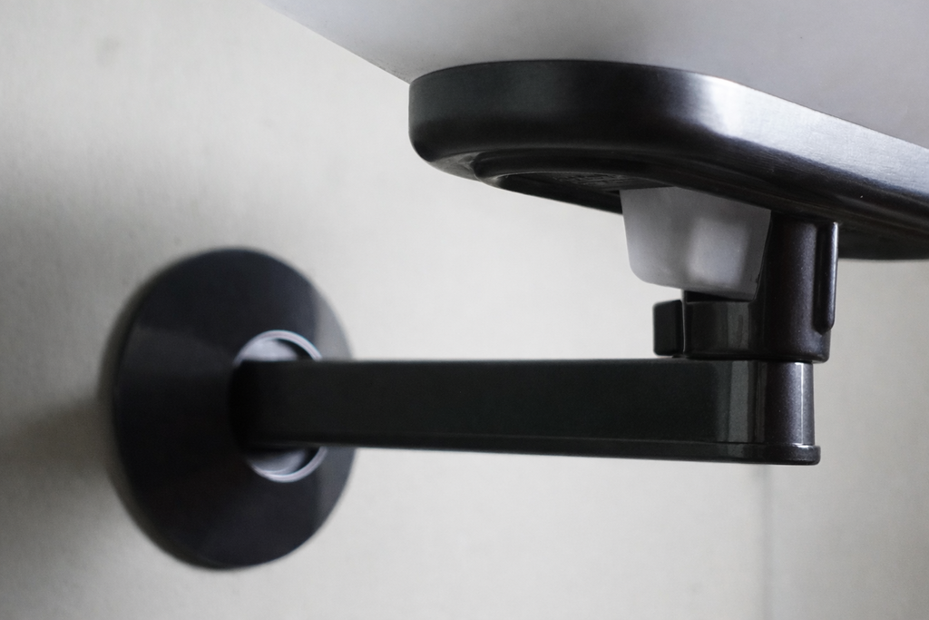 22DAA121-5759-4E0F-9FF7-AE75FF4D6605