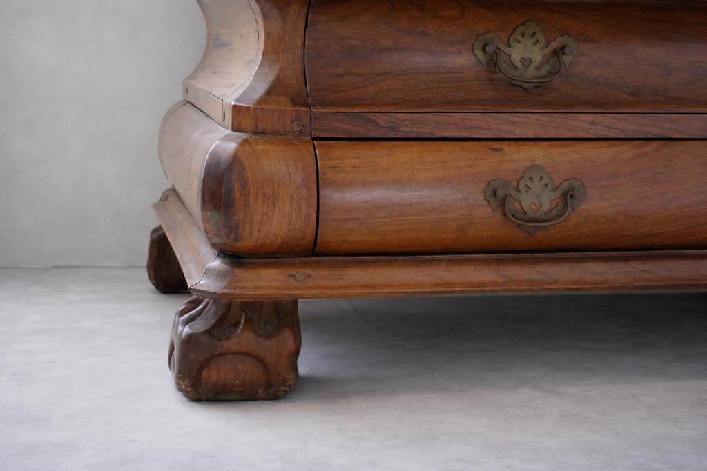 E5ED5DE8-61B9-4096-B135-78A3809D75CC