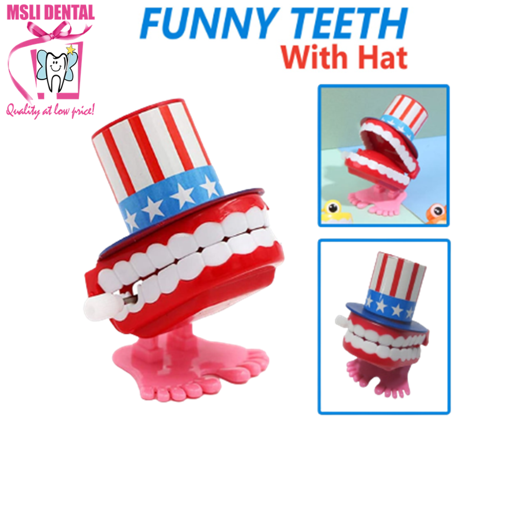 Funny Teeth With Hat.png