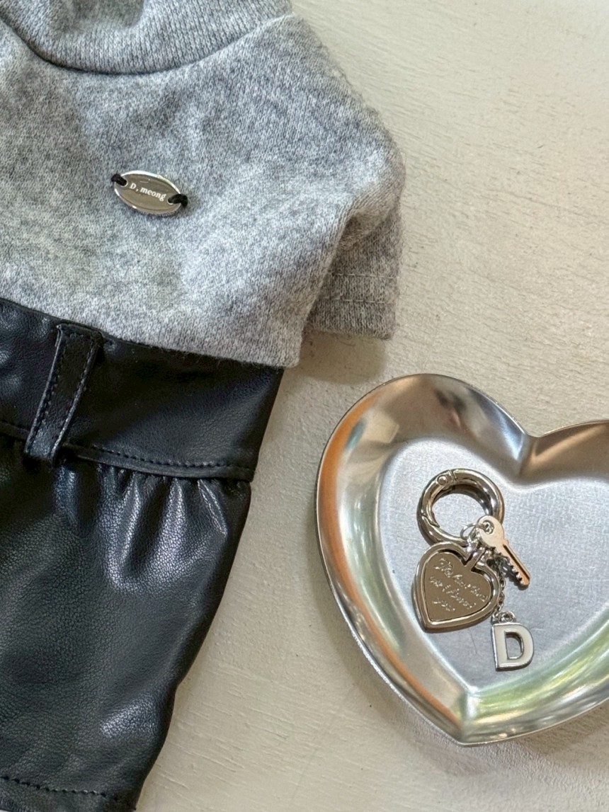 LINE_ALBUM_Doggyholic 3_251027_77