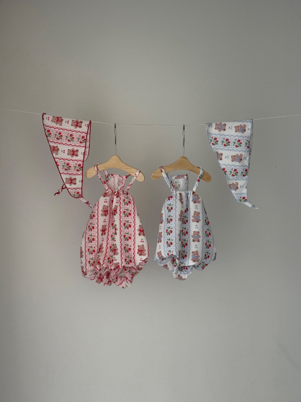 LINE_ALBUM_Dearmeong_260526_25