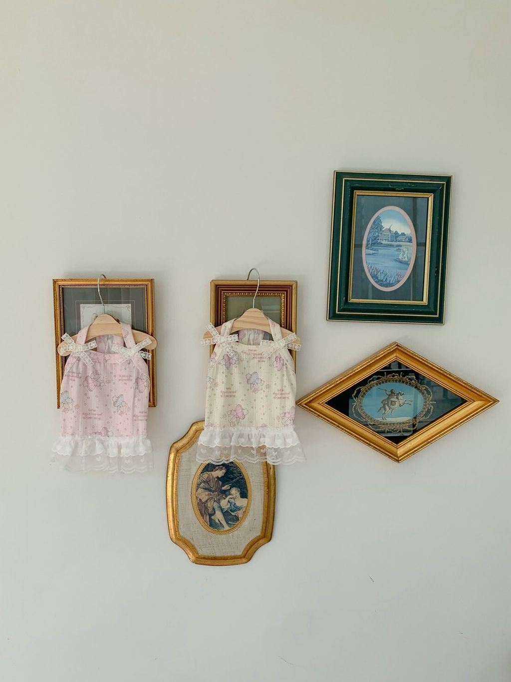 LINE_ALBUM_Merrymuah_260525_119