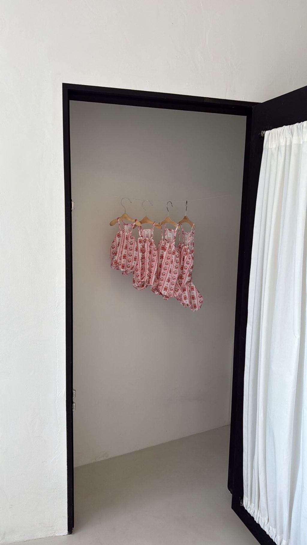 LINE_ALBUM_Dearmeong_260526_46