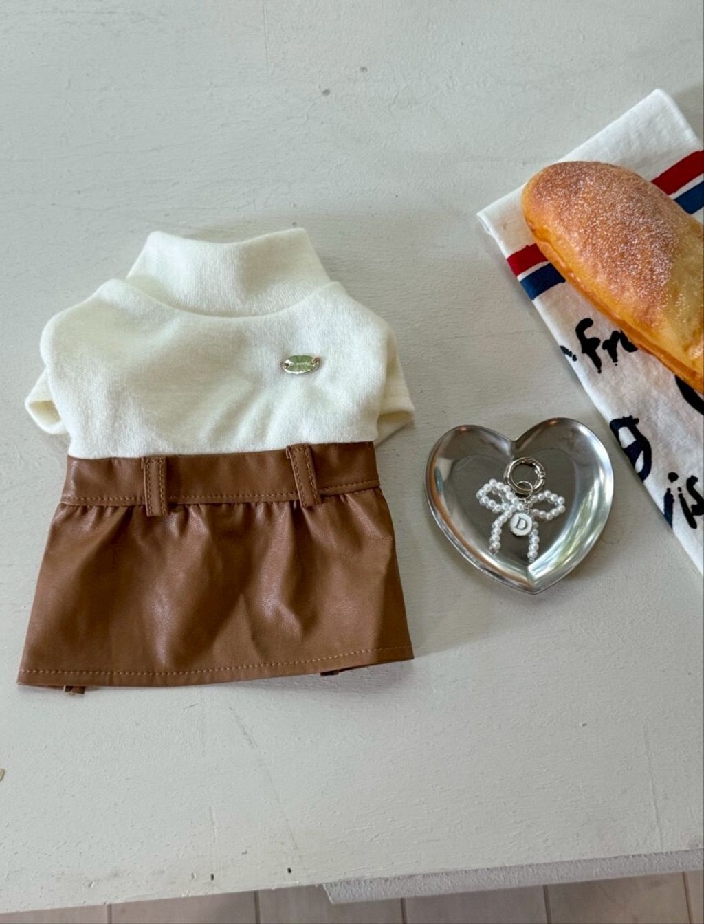 LINE_ALBUM_Doggyholic 3_251027_71