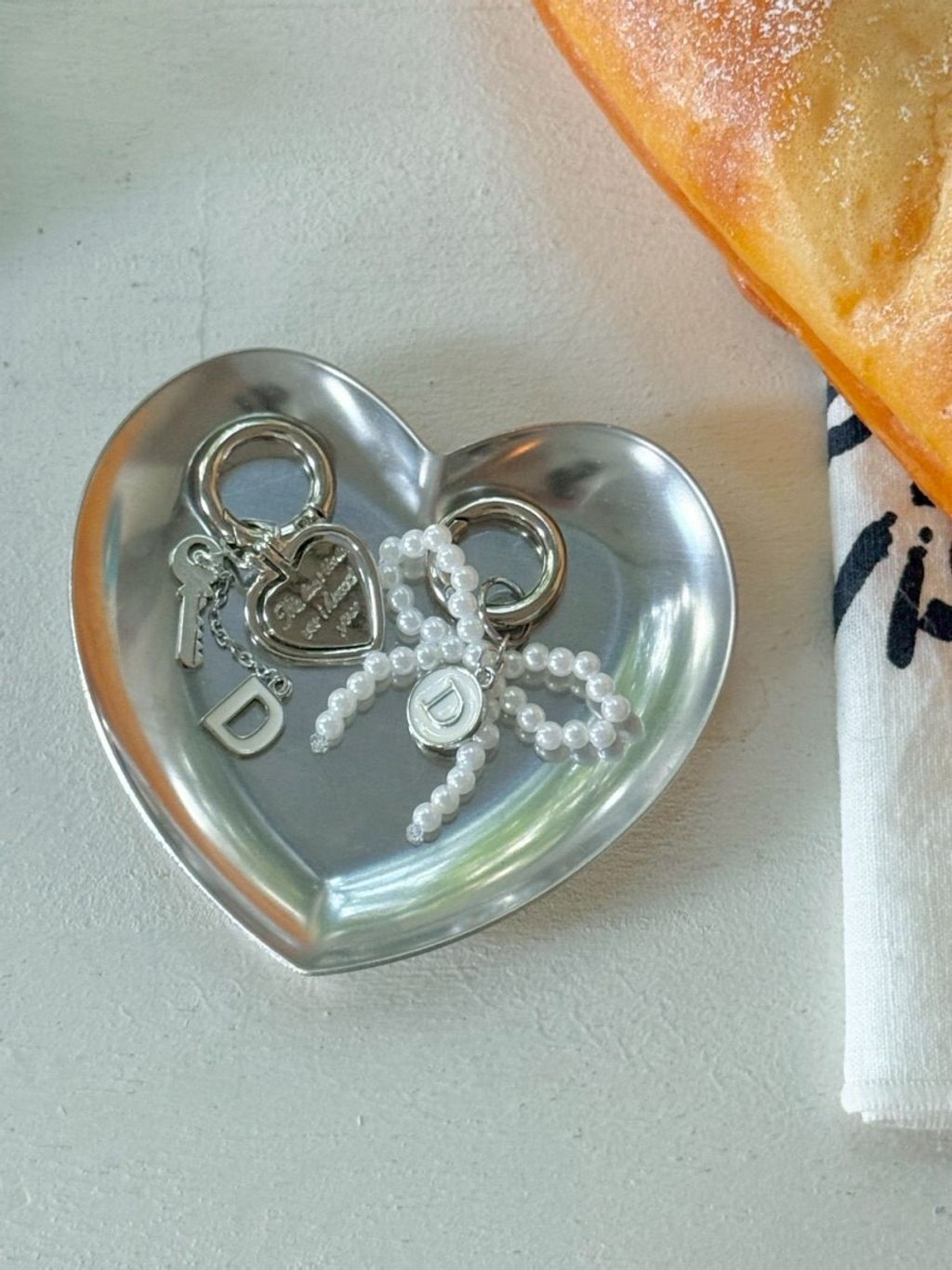 LINE_ALBUM_Doggyholic 3_251027_66