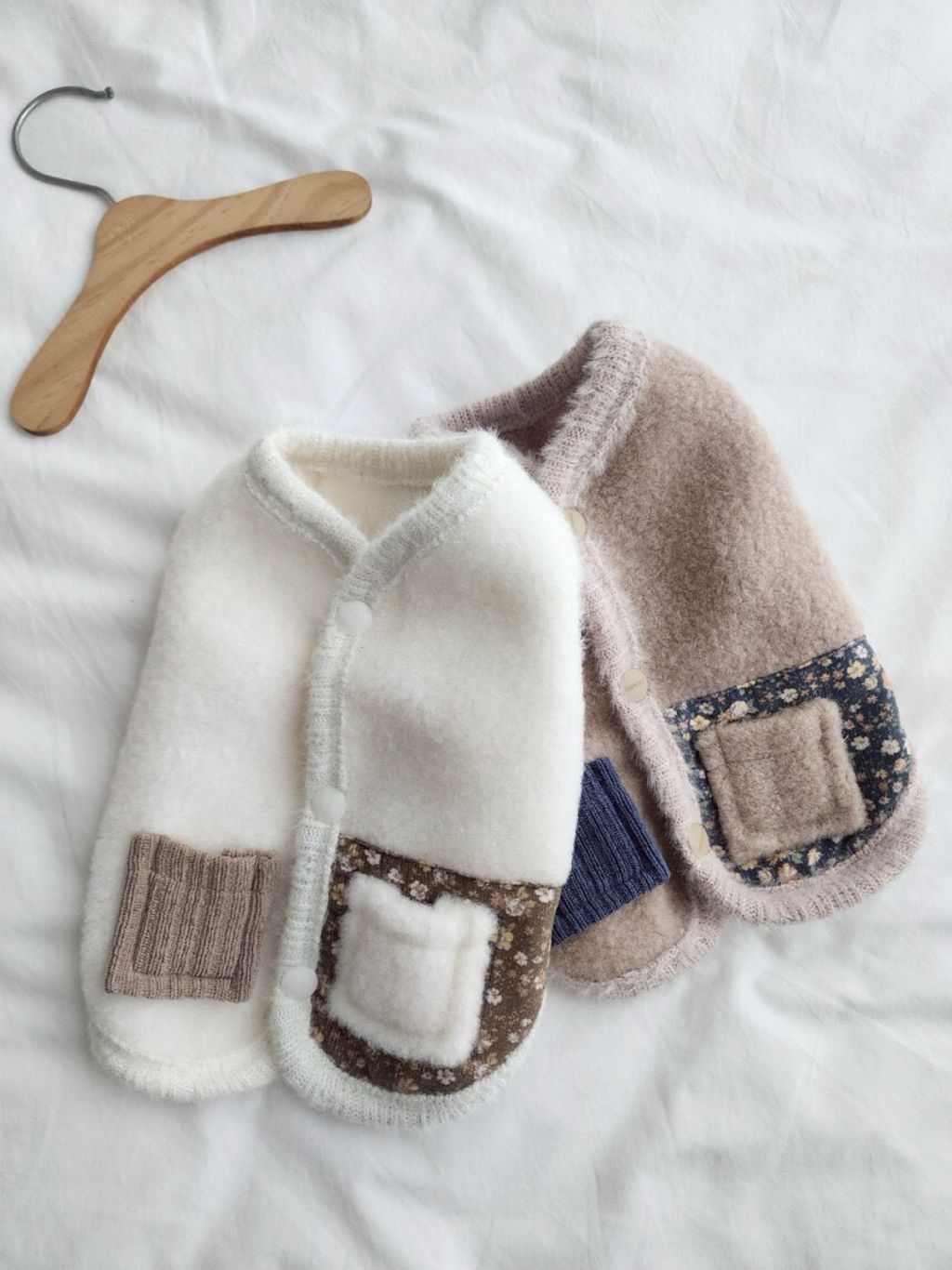 LINE_ALBUM_Doggyholic 3_251118_50