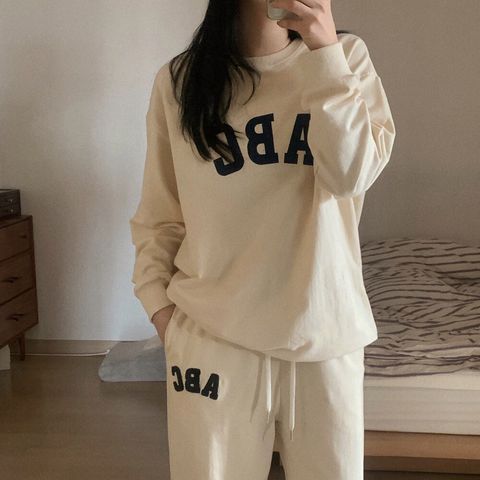 LINE_ALBUM_Honey dog 2_260115_91