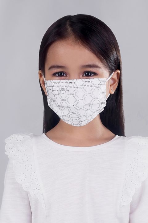 Kids--CTDK-White-Black-1-800x1200_0.jpg