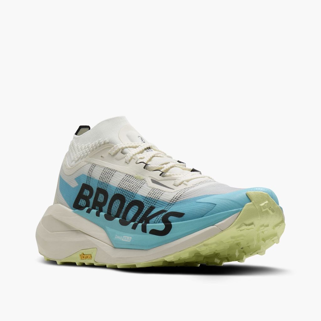 100055-116-a-cascadia-elite-unisex-responsive-trail-running-shoe