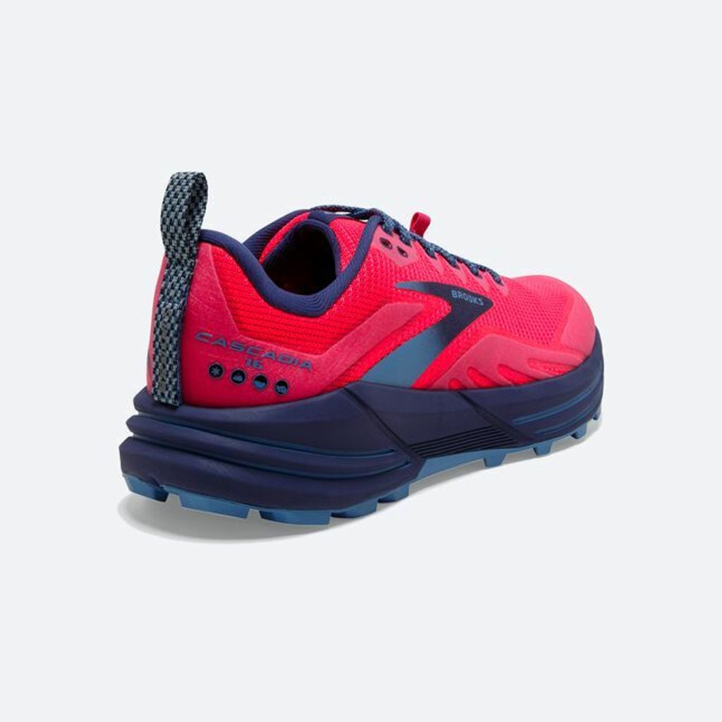 120363-647-h-cascadia-16-womens-trail-running-shoe