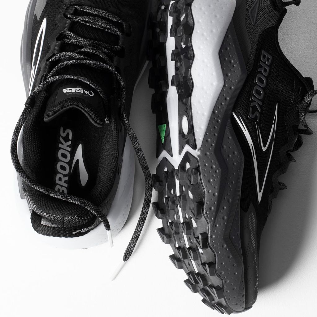 120429-052-y-caldera-8-womens-ultra-trail-trail-running-shoe