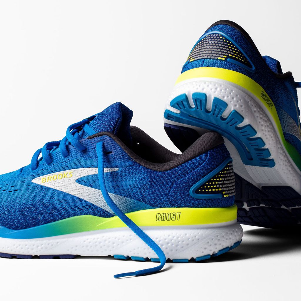 110418-421-y-ghost-16-mens-neutral-cushion-running-shoe