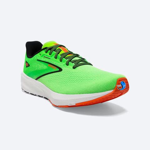 110409-308-a-launch-10-mens-fast-running-shoe with logo