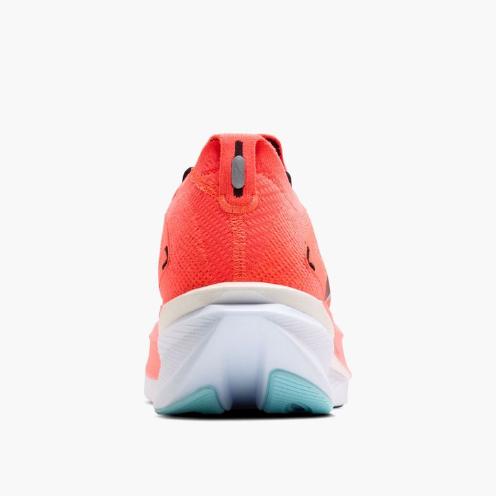 110467-670-h-hyperion-max-3-mens-max-cushion-road-running-shoe