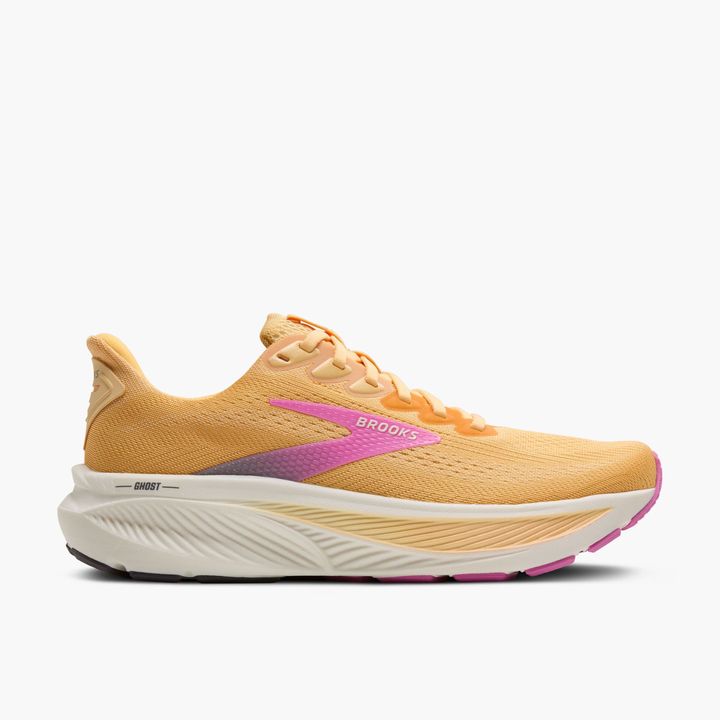 120431-810-l-ghost-17-womens-neutral-cushion-running-shoe