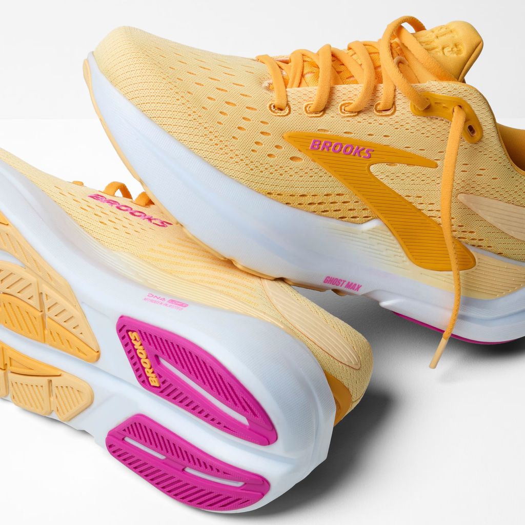 120457-876-y-ghost-max-3-womens-max-cushion-road-running-shoe